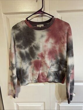 Ultra Flirt Tie-Dye Cropped Sweatshirt in Blush and Charcoal